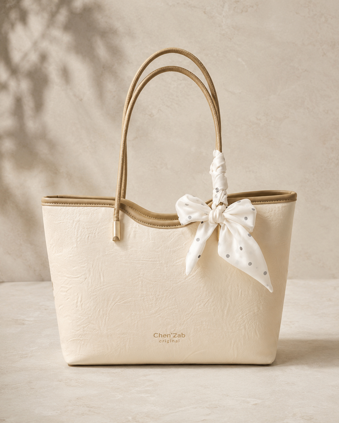 The Cambridge Embossed Tote – Cream Textured Everyday Handbag
