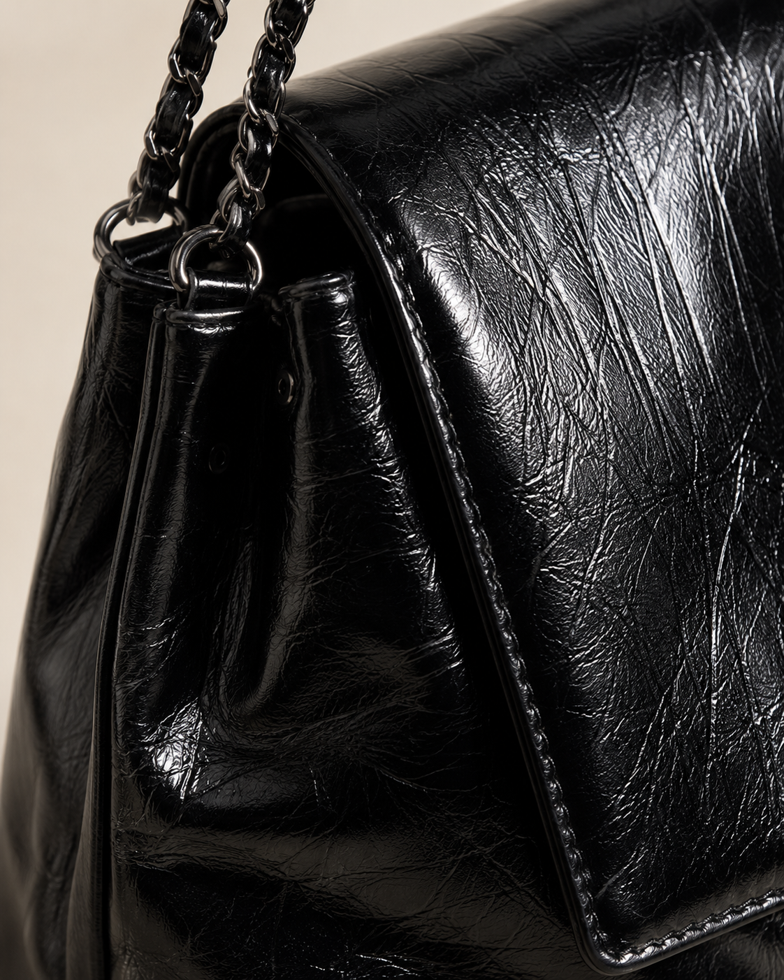 The Kensington Chain Shoulder Bag – Soft Black Everyday Handbag