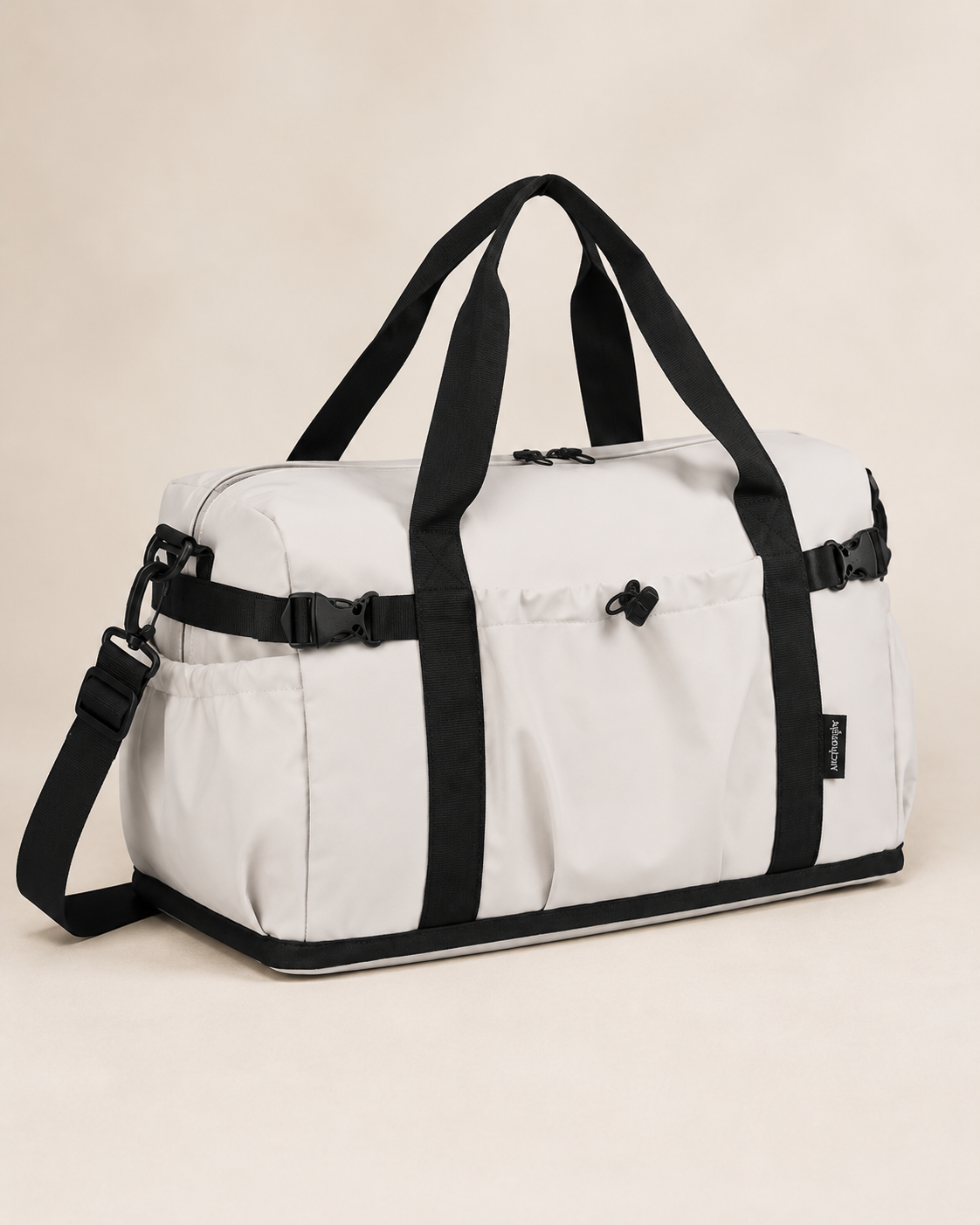 The Kensington Weekend Duffel – Cream Travel Carryall
