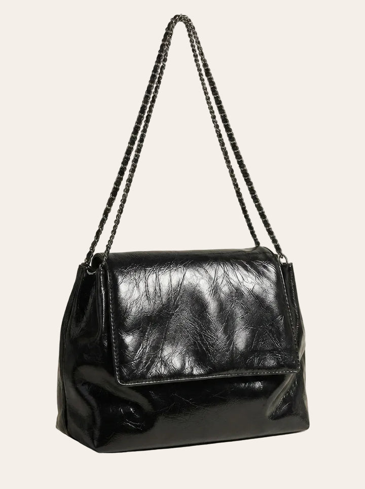 The Kensington Chain Shoulder Bag – Soft Black Everyday Handbag – 3/4 angle